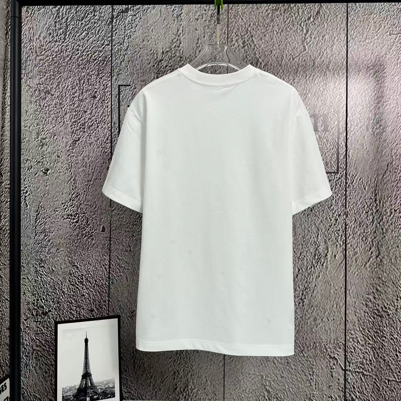 Amri T-Shirt