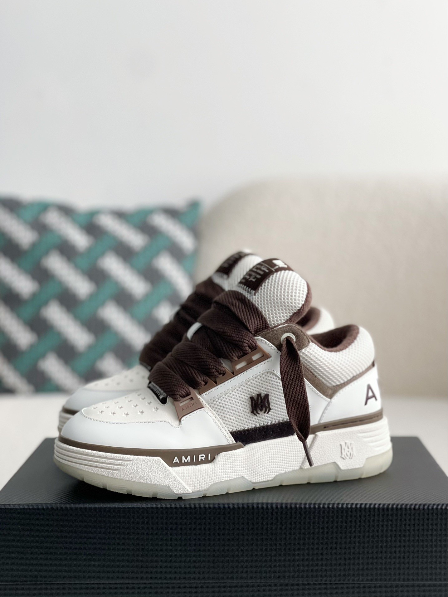 AMRI Sneakers