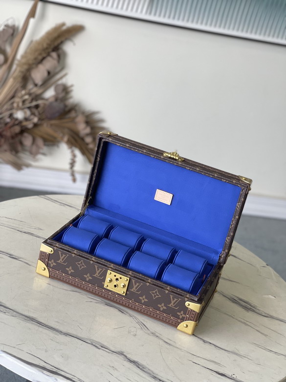 LV Watch Storage Box  Size：20.5x13.5x35cm