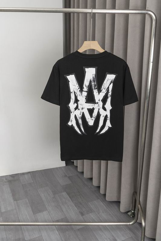 Amri Short sleeve