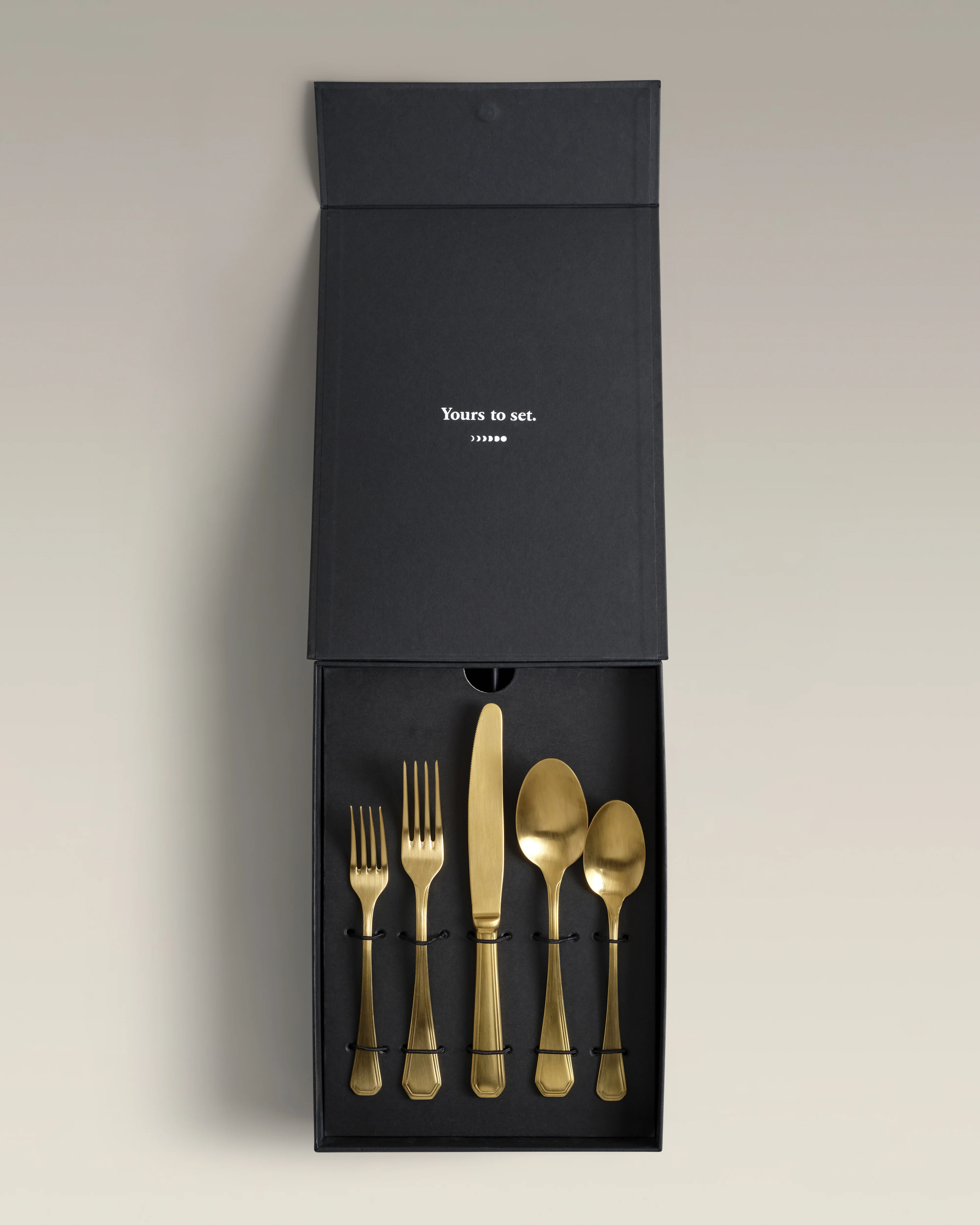 Palisades Four-Person Flatware Settings