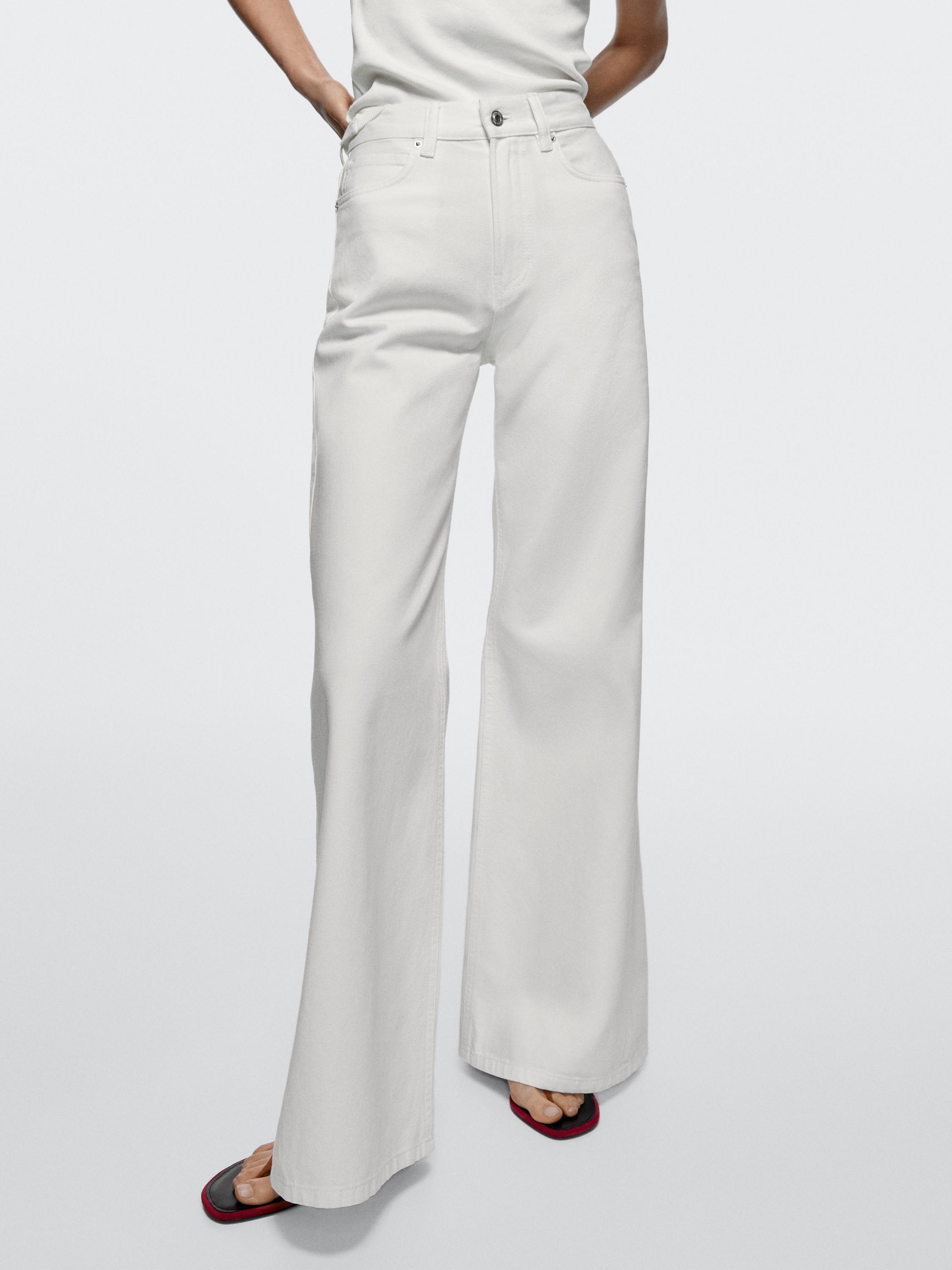 Jeans flare fit tiro alto