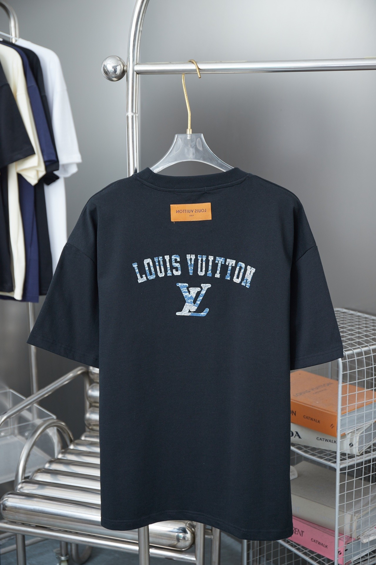 LV T-Shirt