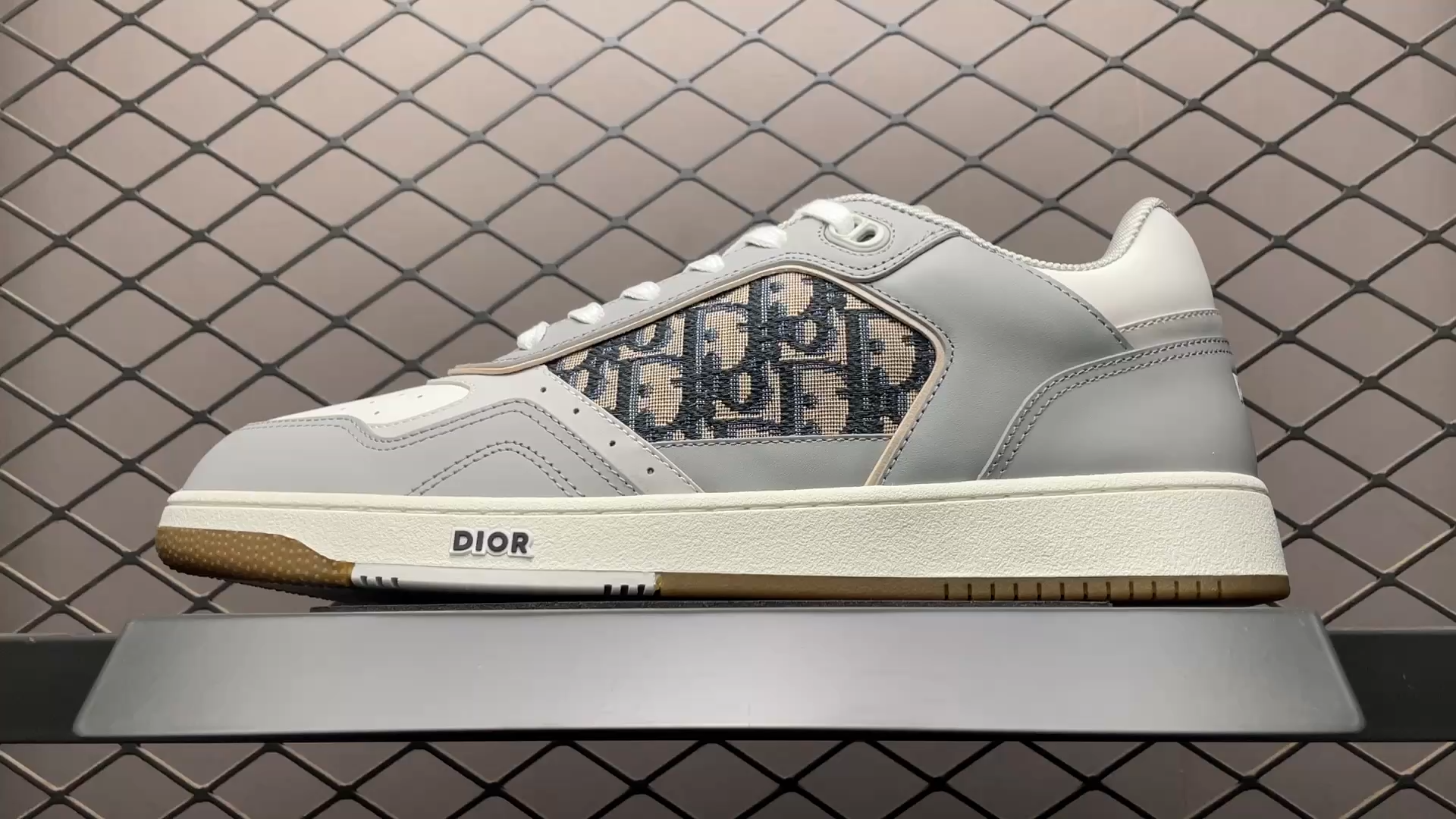 DR B27 Oblique Sneakers