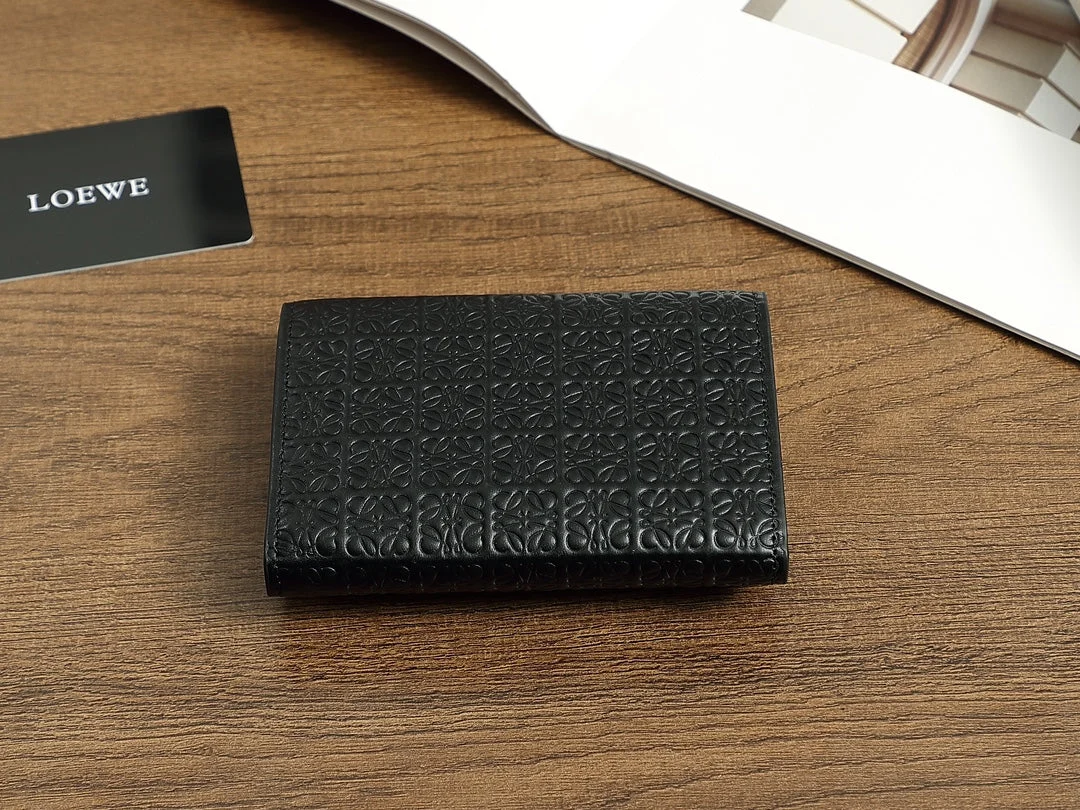 [Loewe] Folding wallet, limited spring item, includes customs duties and shipping. First come, first served!