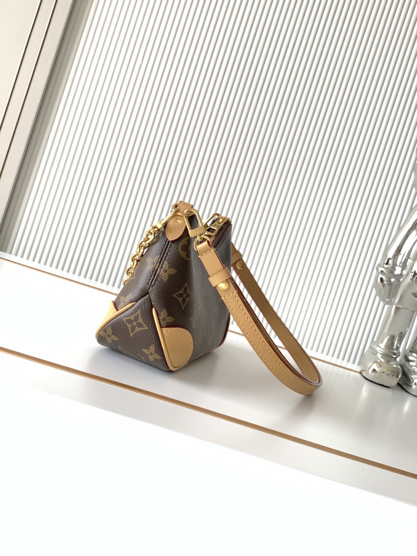 LV Boulogne Mini M25519 20x14.5x7cm