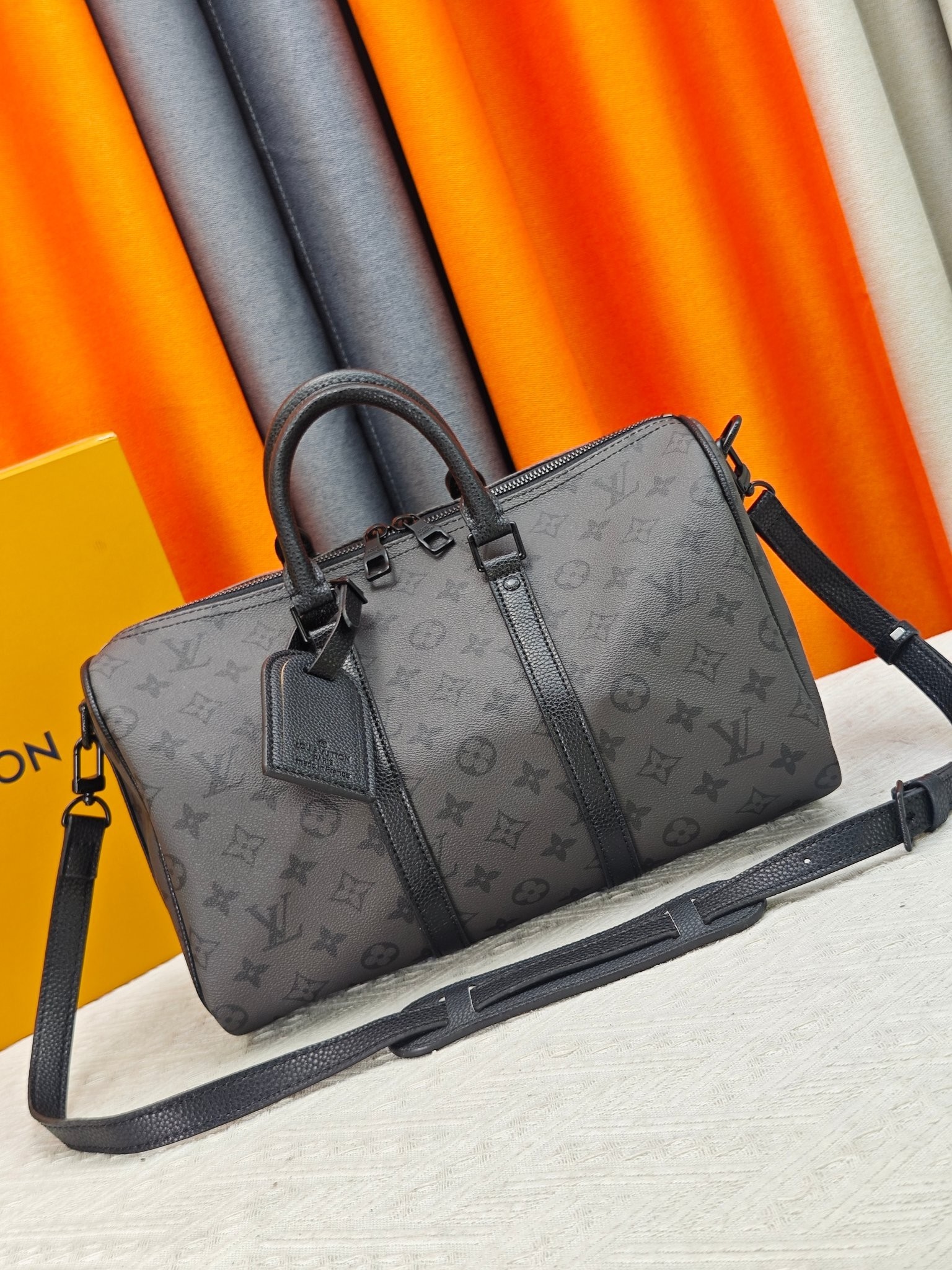 LV Keepall Bandoulière 35 M28370 Size：35X21X16cm