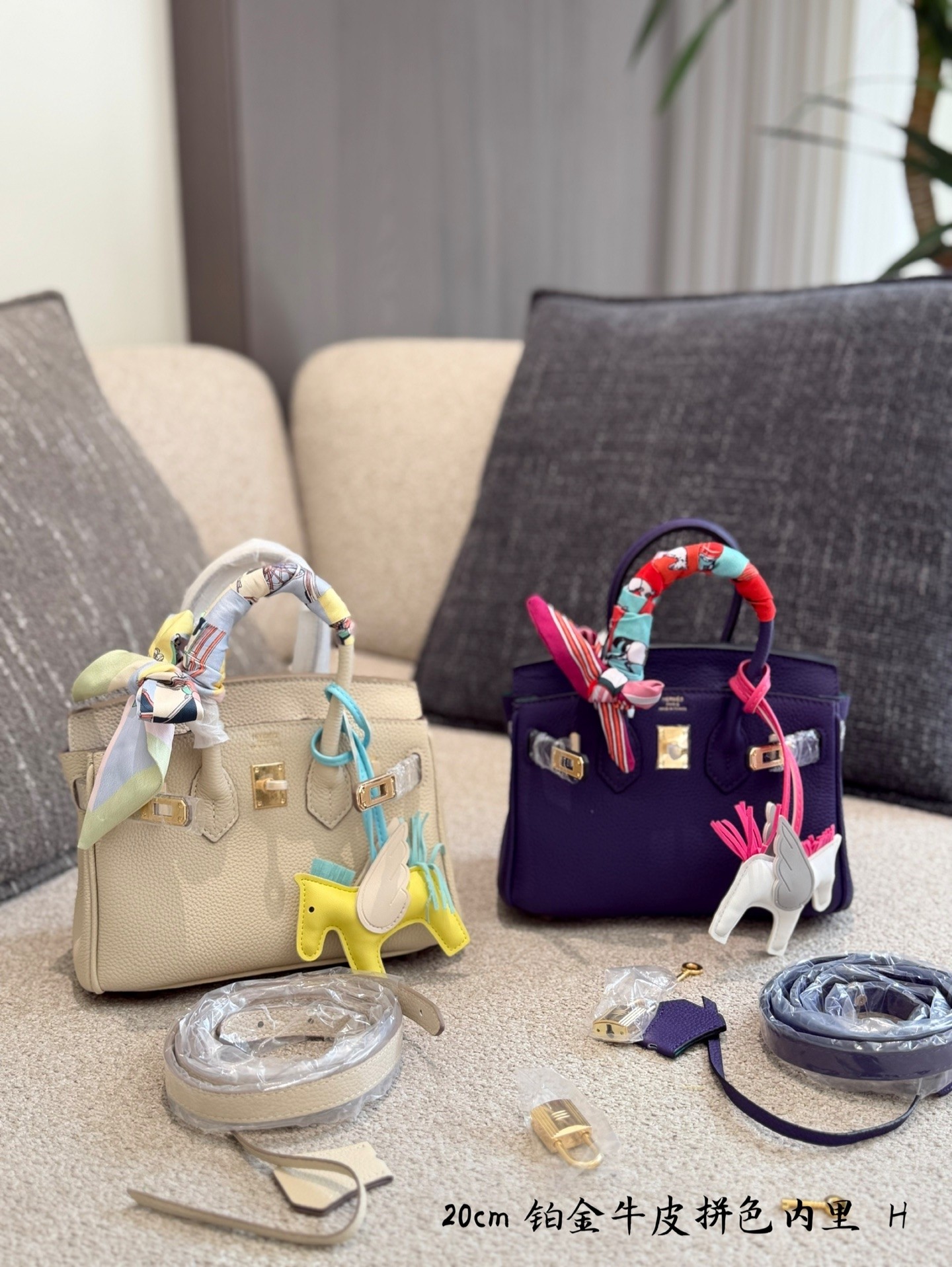 Herms Mini Kelly Size：20cm（Multiple colors）