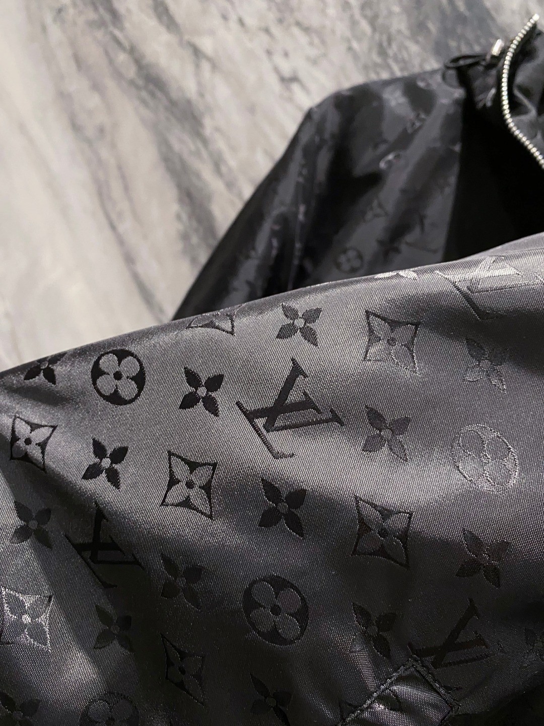 LV 25ss coat