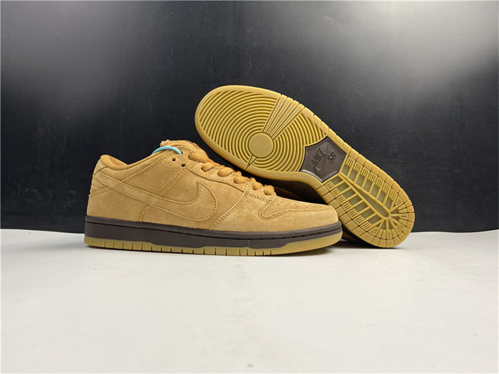 NK SB Dunk Low Wheat BQ6817-204