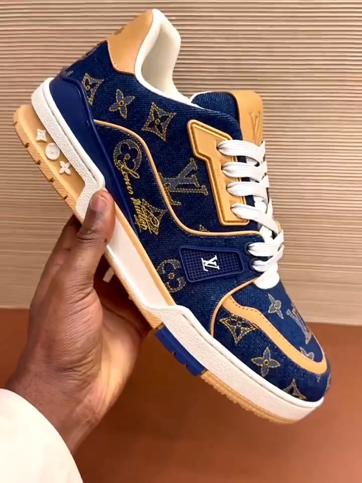 Trainer Sneaker 1AJ360