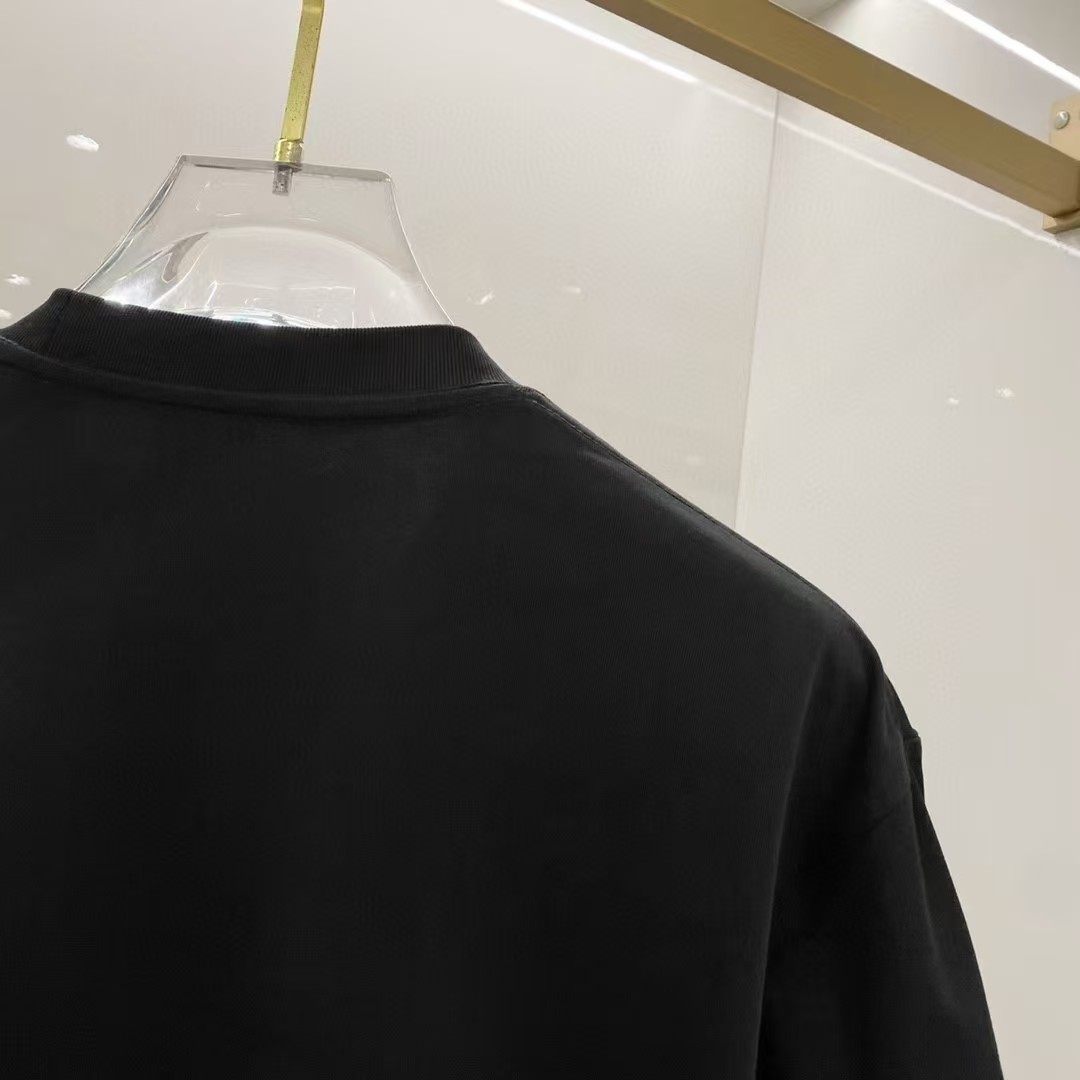 Amri Short sleeve