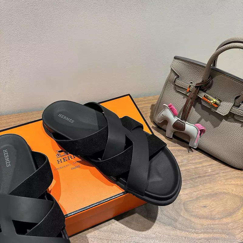 Fashion High Quality Real Leather Slippers LX-872319