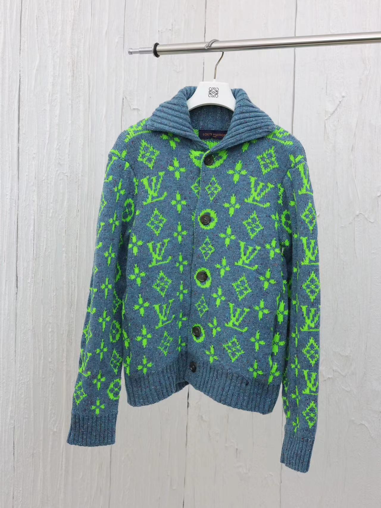 LV 24 new colorful yarn full print hooded cardigan
