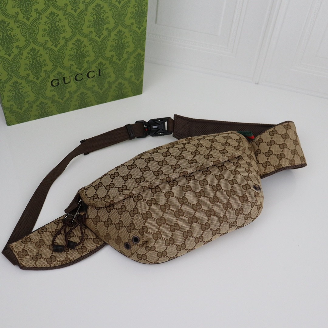 GUC Pockets 32x17x5cm