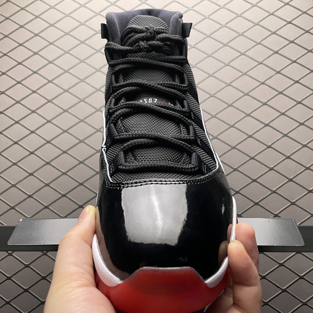 JRD 11 Retro Playoffs Bred 378038-061