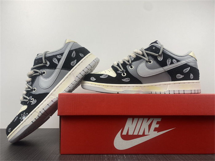 NK Dunk Low RETRO DH7913-001