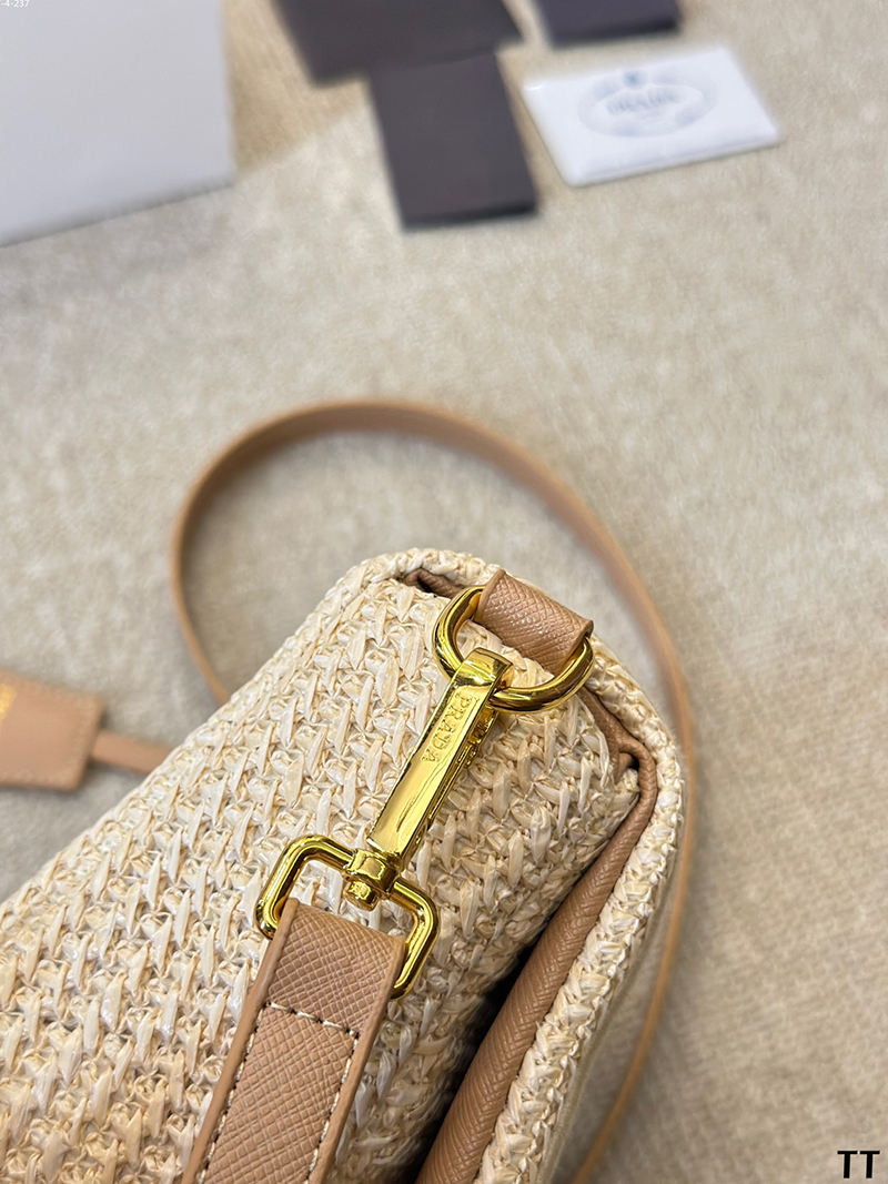 Fashion 8.3″x5.5″ Weave Handbag BB-921013