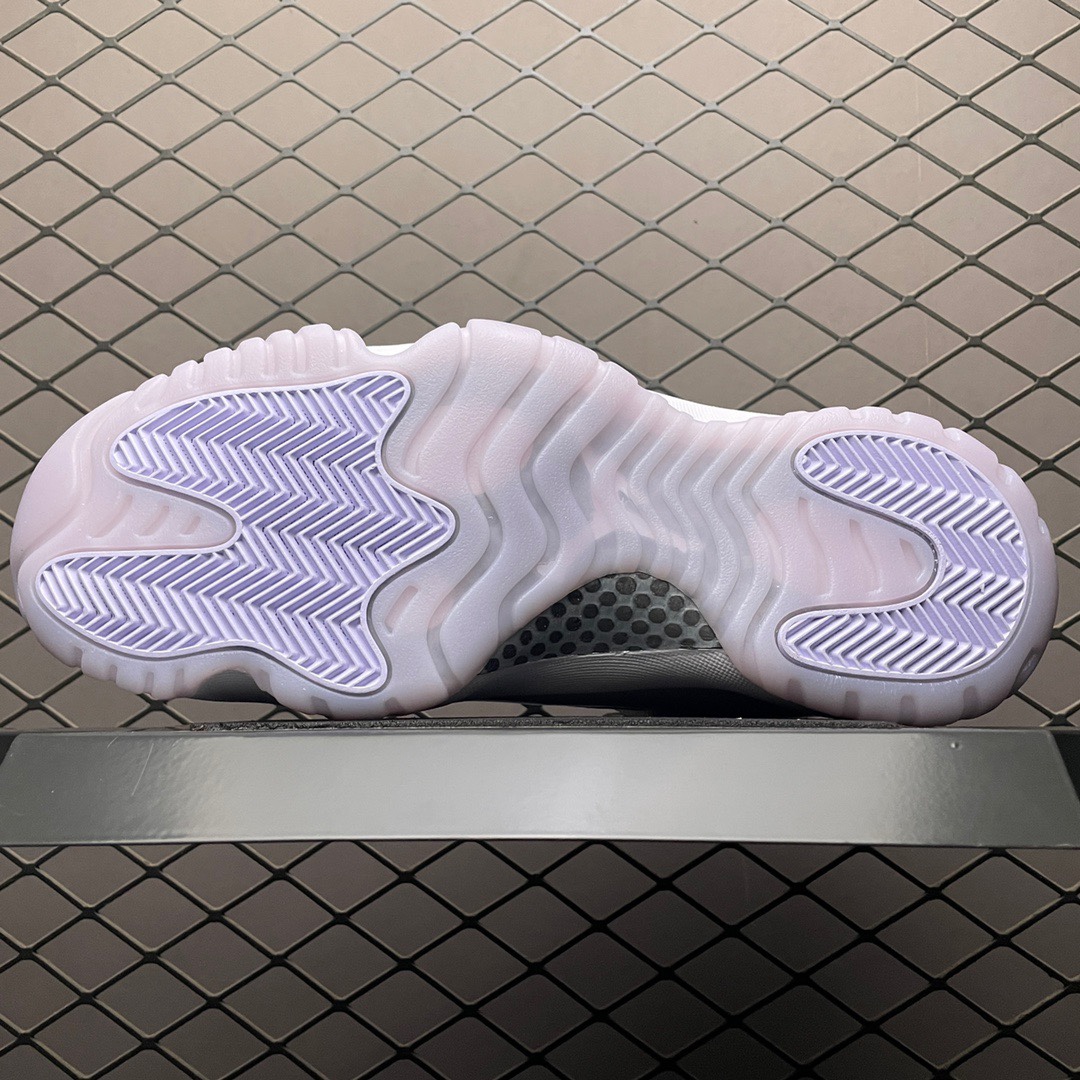 JRD 11 Retro Low Pure Violet AH 7860-101