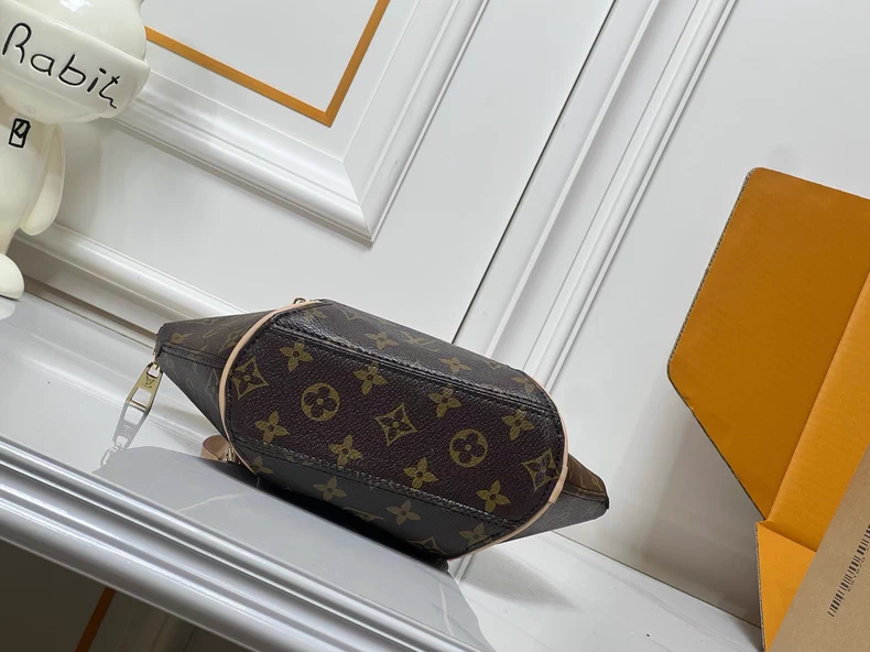 LOUIS VUITTON M46196 Ellipse PM