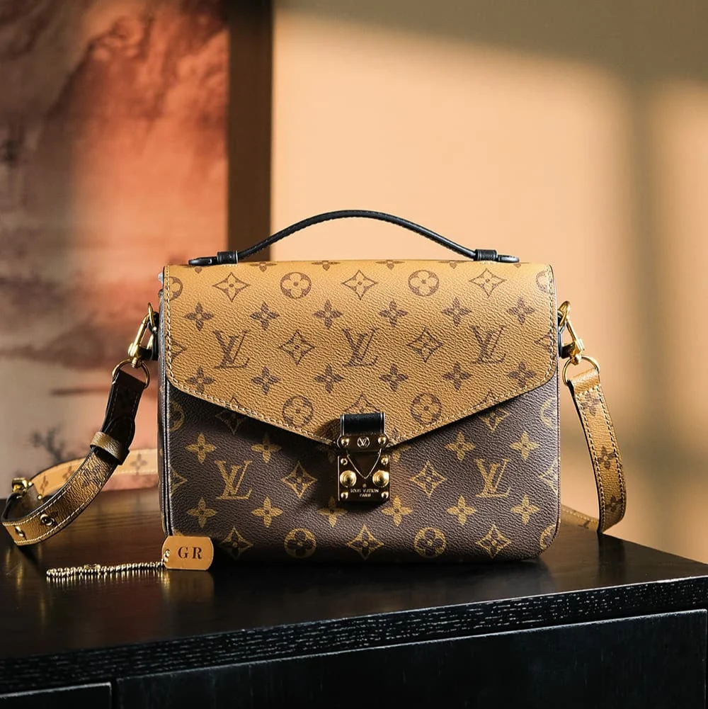 [Louis Vuitton] Pochette Métis - A new and highly popular classic bag (M44867)
