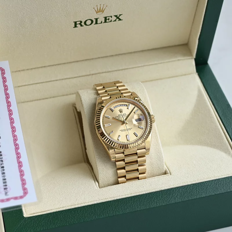 Classical Mechanical Watch WB-7180064