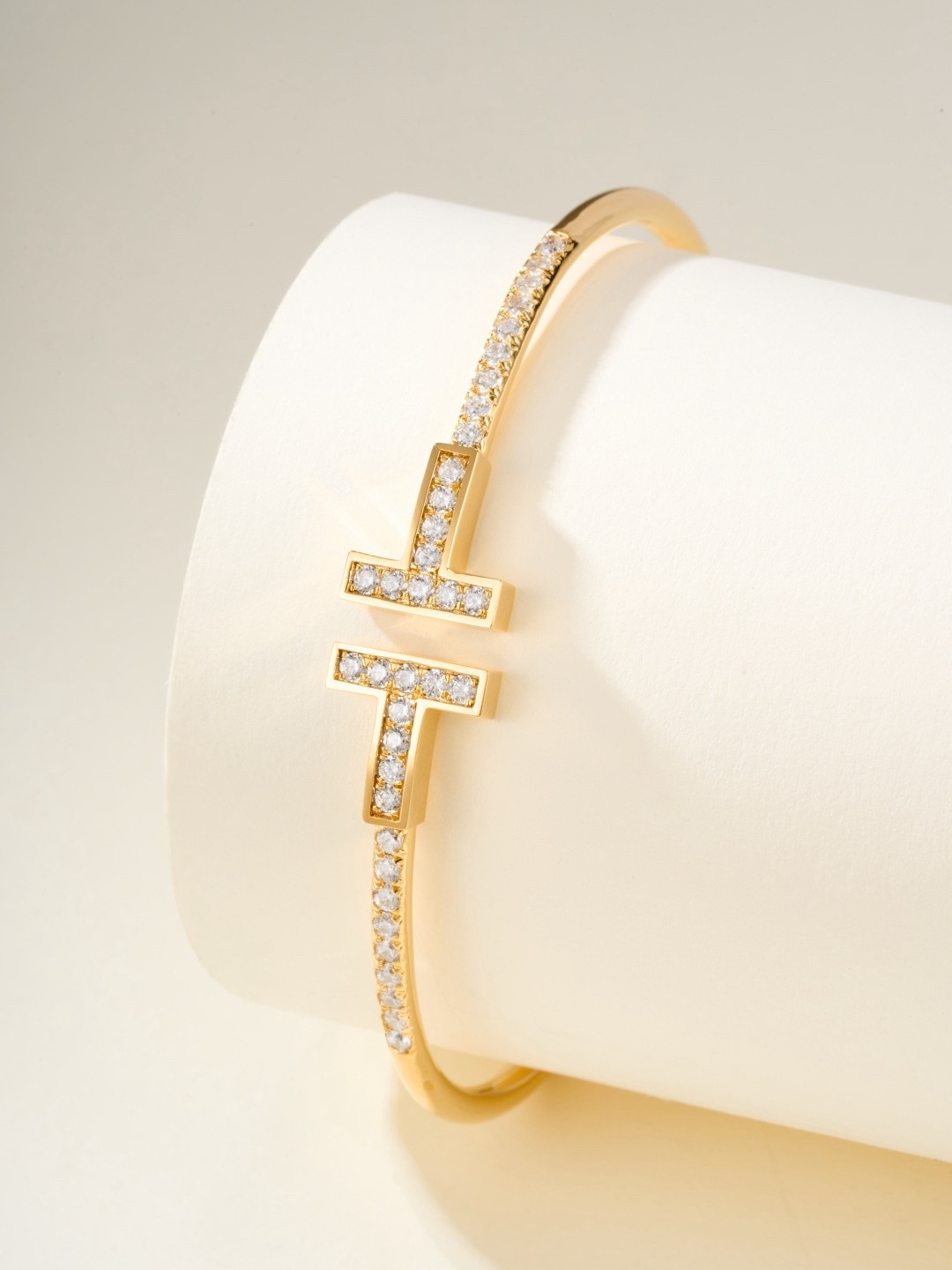 T F C Bracelets（Multiple colors）