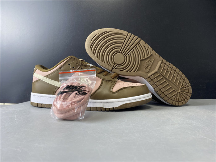 NK Dunk SB Low Stussy Cherry 304292-671