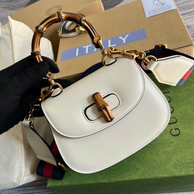 GUC Shoulder bag 17x12x7.5cm（Multiple colors）