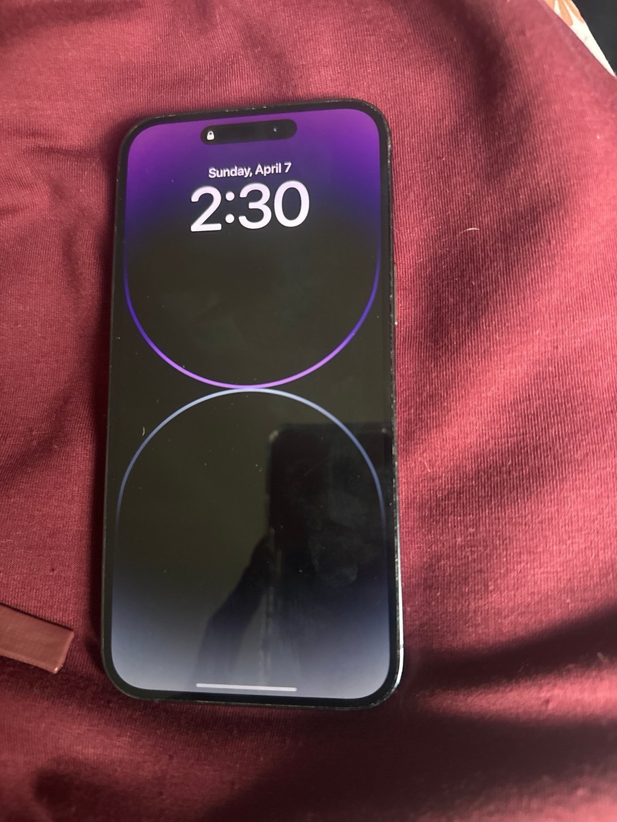 Apple iPhone 14 Pro Max 128 GB in Deep Purple 6S28
