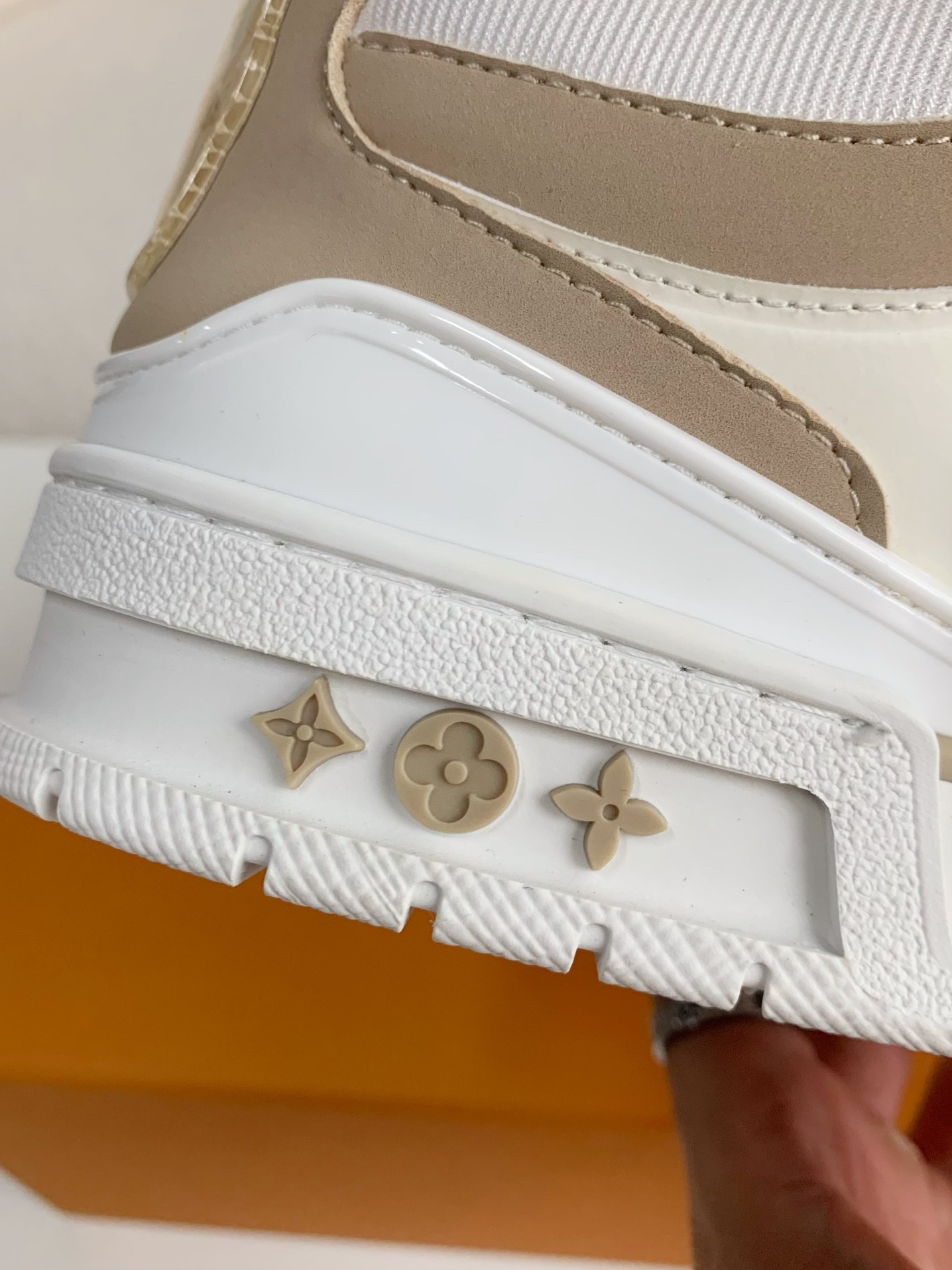 LV Skate Trainers ‘Beige’ – NICE SHOEUS