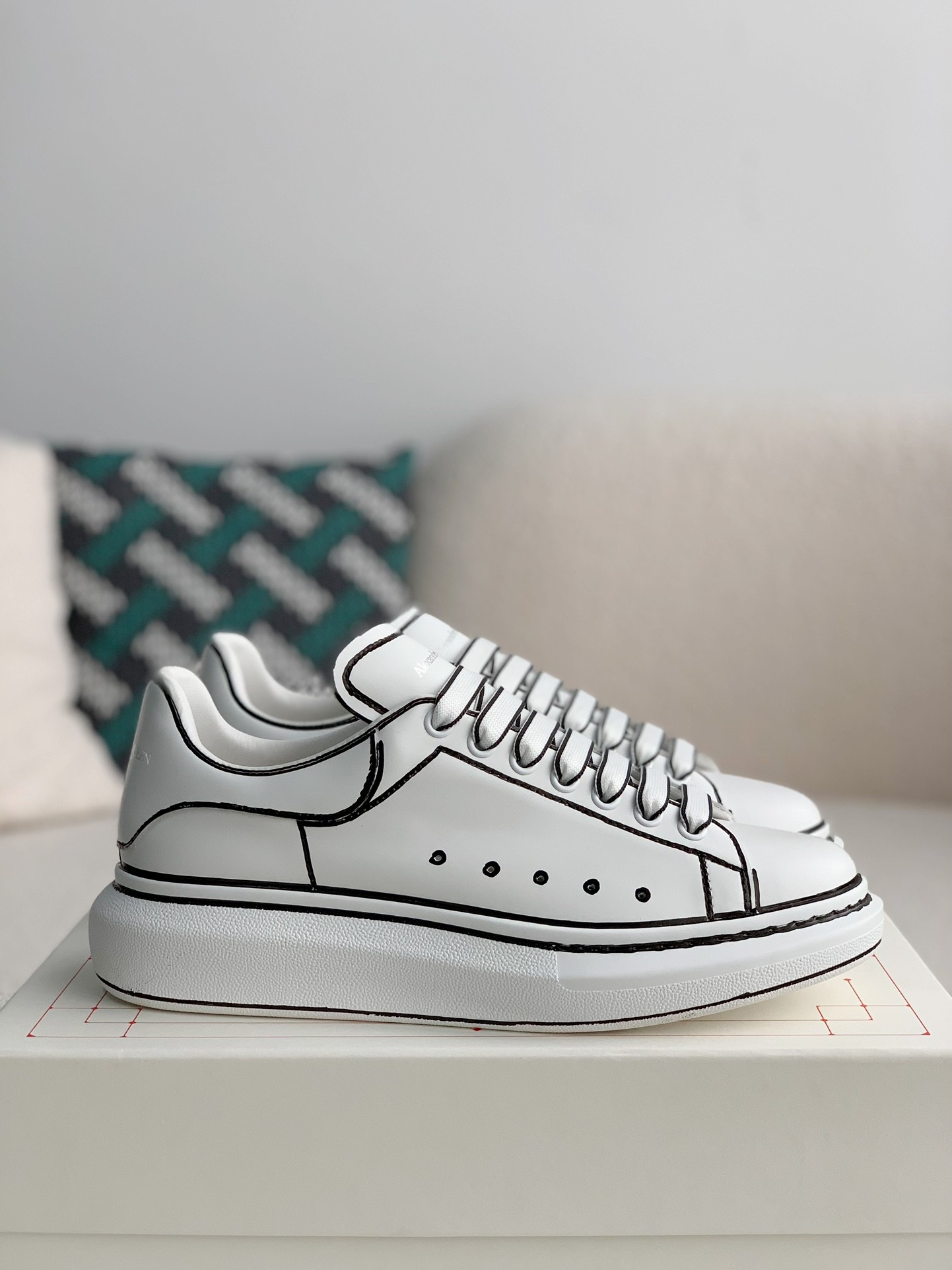 Alexander McQ MQ White hand-painted Sneakers