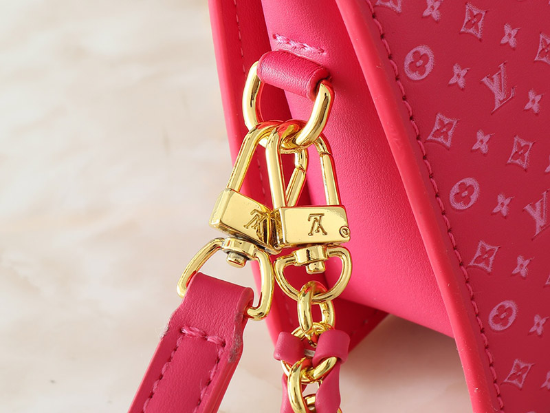 Rose Red Leather 8.5″x4.9″x2.0″ Chains Handbag with Adjustable Strap BB-921492