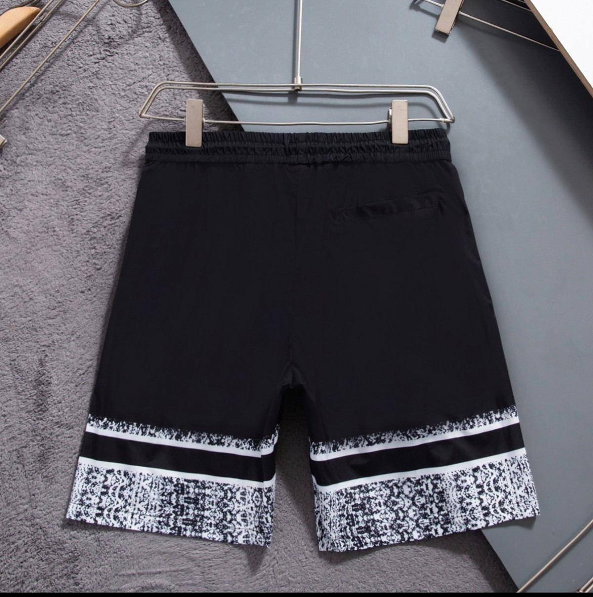 DR Shorts