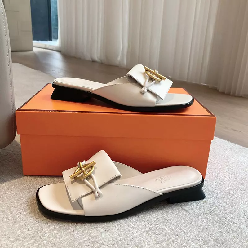Fashion High Quality Real Leather Slippers LX-872310