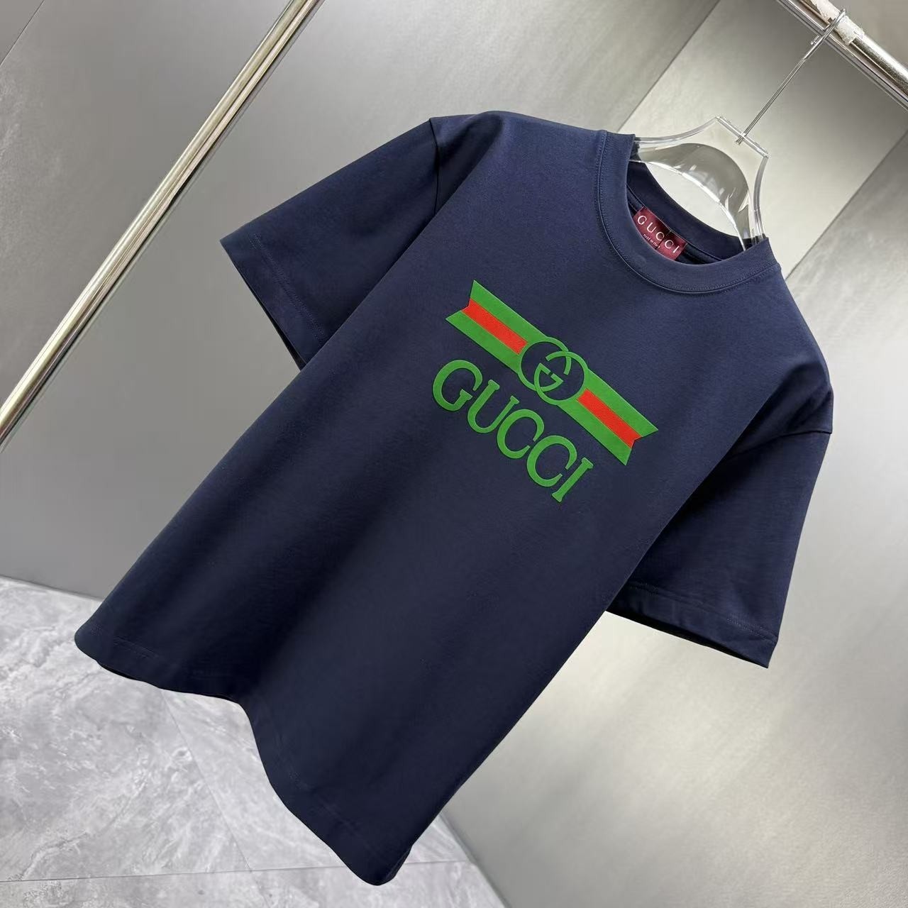 GUC T-SHIRT
