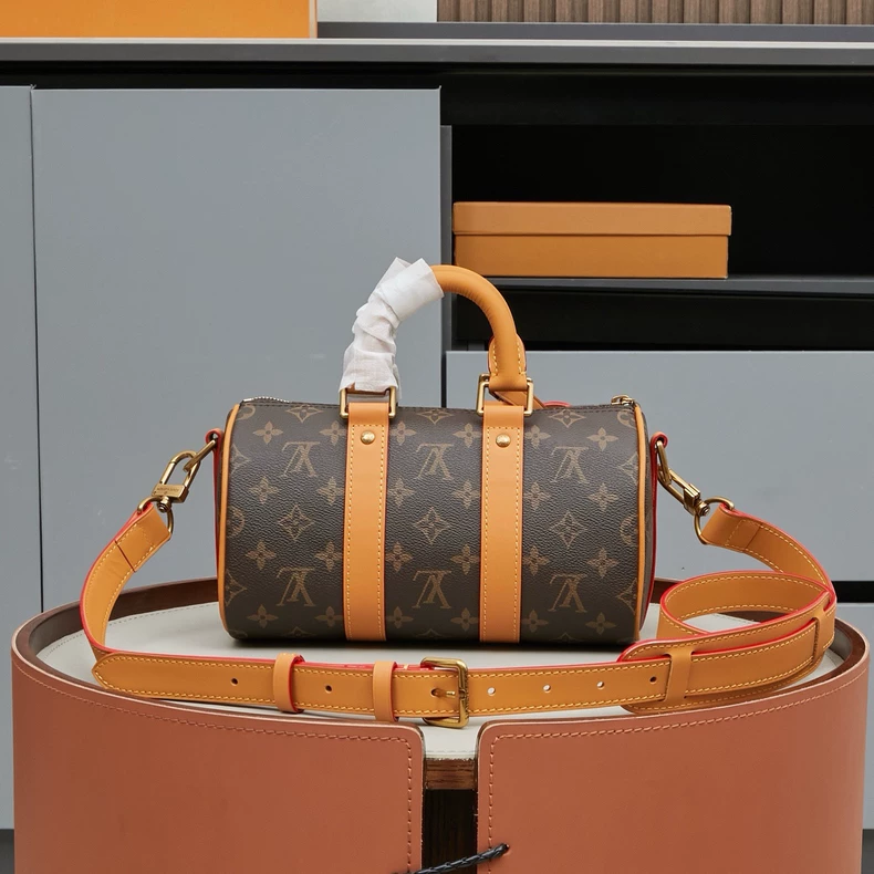 LOUIS VUITTON M14981 Keepall 25 Cargo