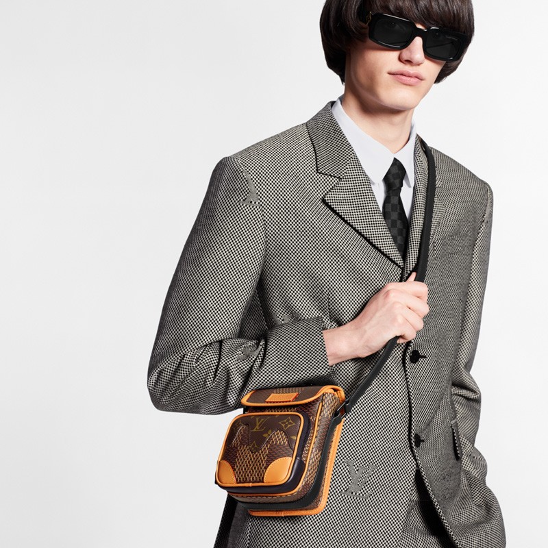 Nano Amazone Messenger
