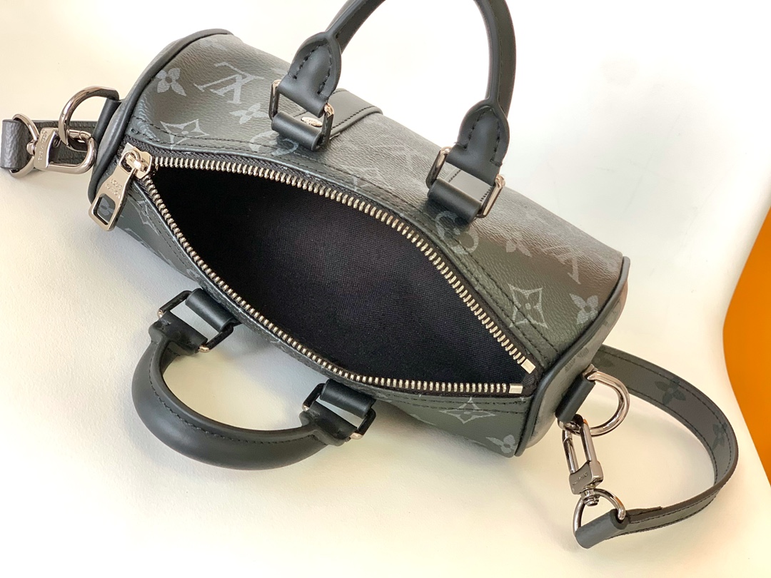 Woman’s Handbag 8.3″x4.7″x3.5″ BB-918000599