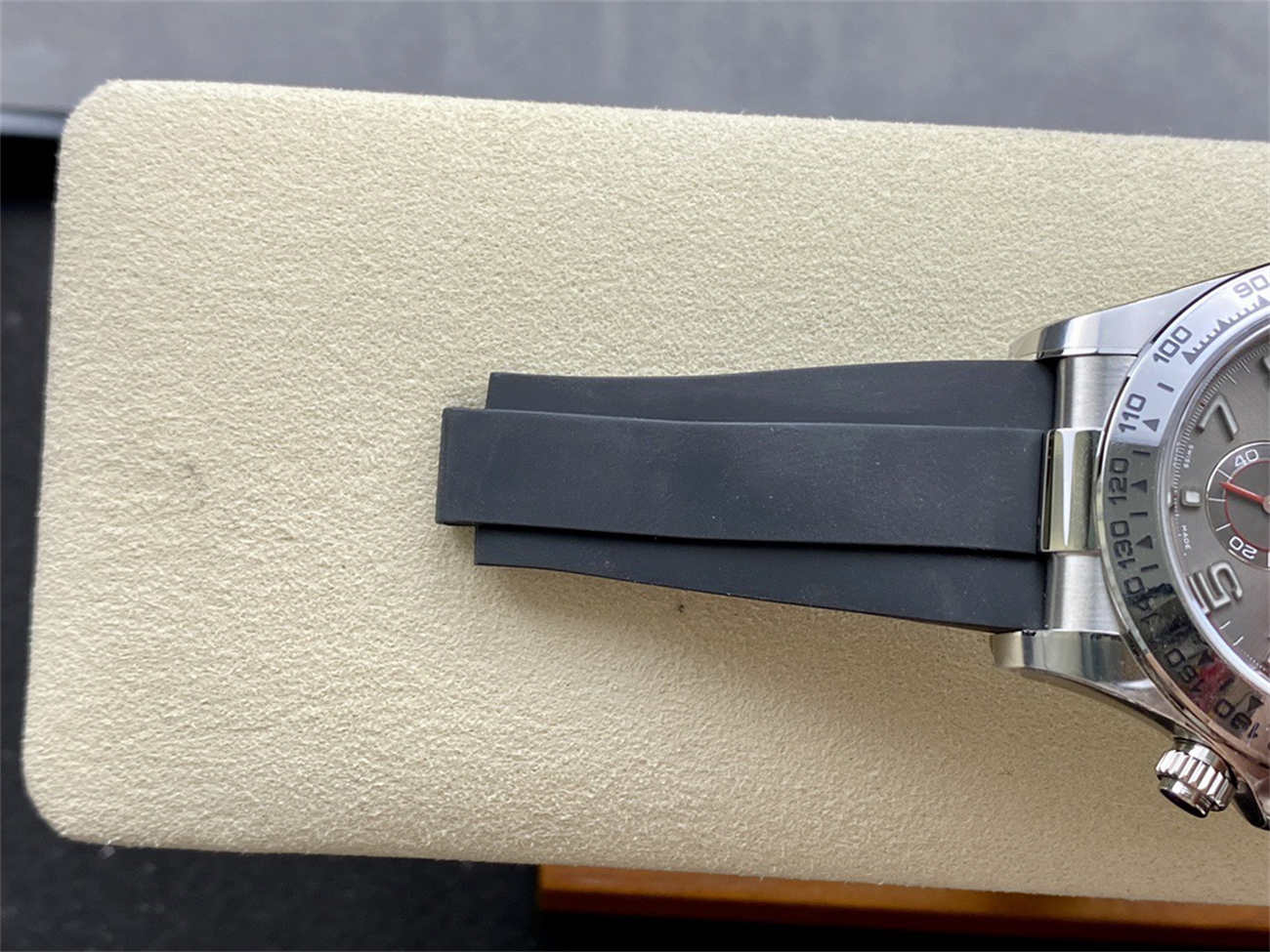 Rolex Daytona Grey Dial – Clean Factory White Gold Chronograph Replica