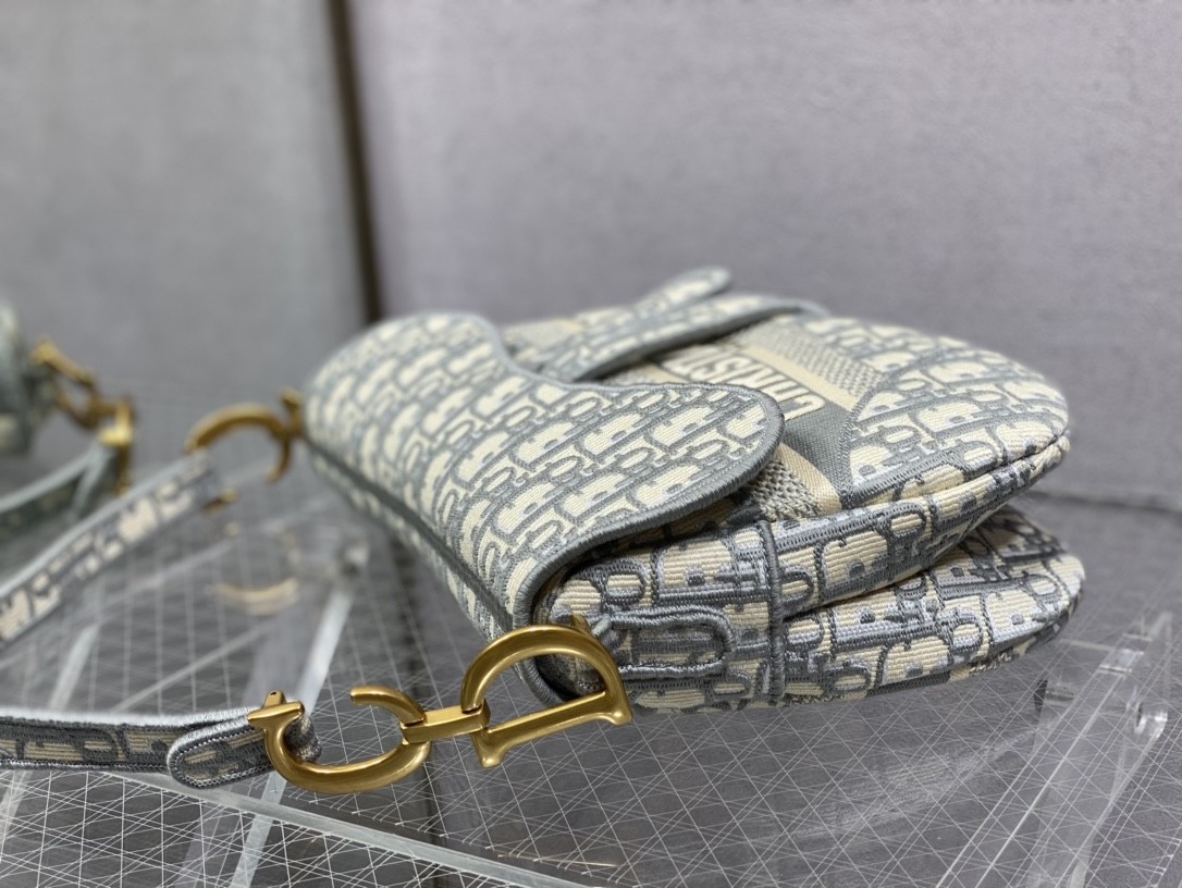 DR Saddle bag 25.5x20x6.5cm
