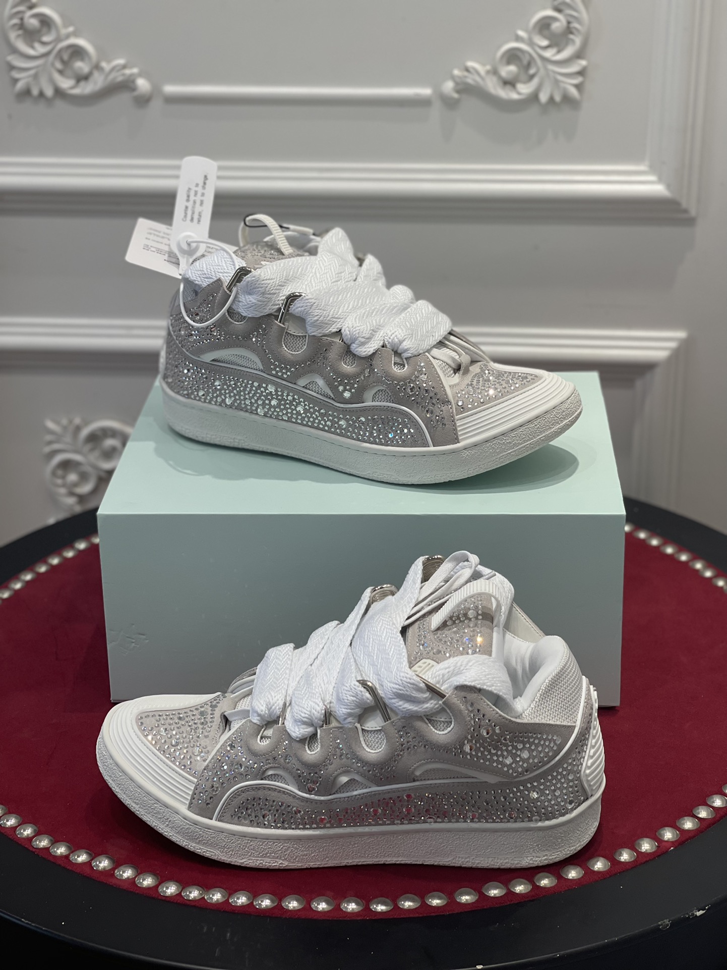 LAN Curb Sneaker White Rhinestone FMSKRK11STRAP22