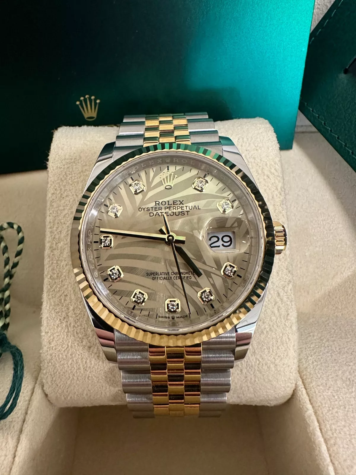 【Super Clone】RLX  Datejust 36mm 126233-0043 Champagne Palm Motif Diamond Dial and Jubilee Bracelet Watch