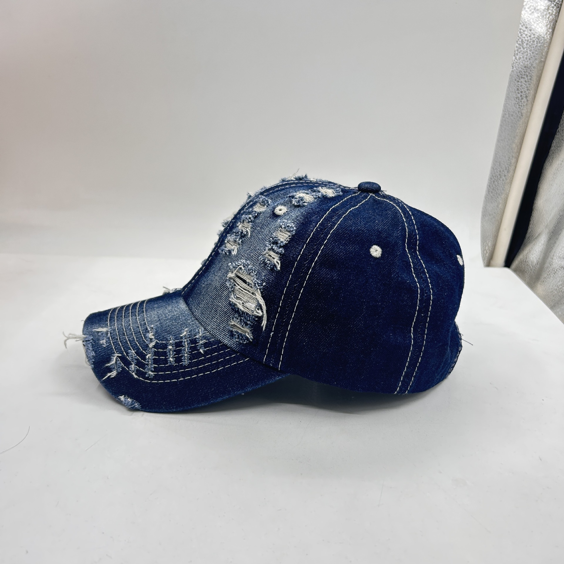Men's Denim Ripped Sunshade Peaked Cap