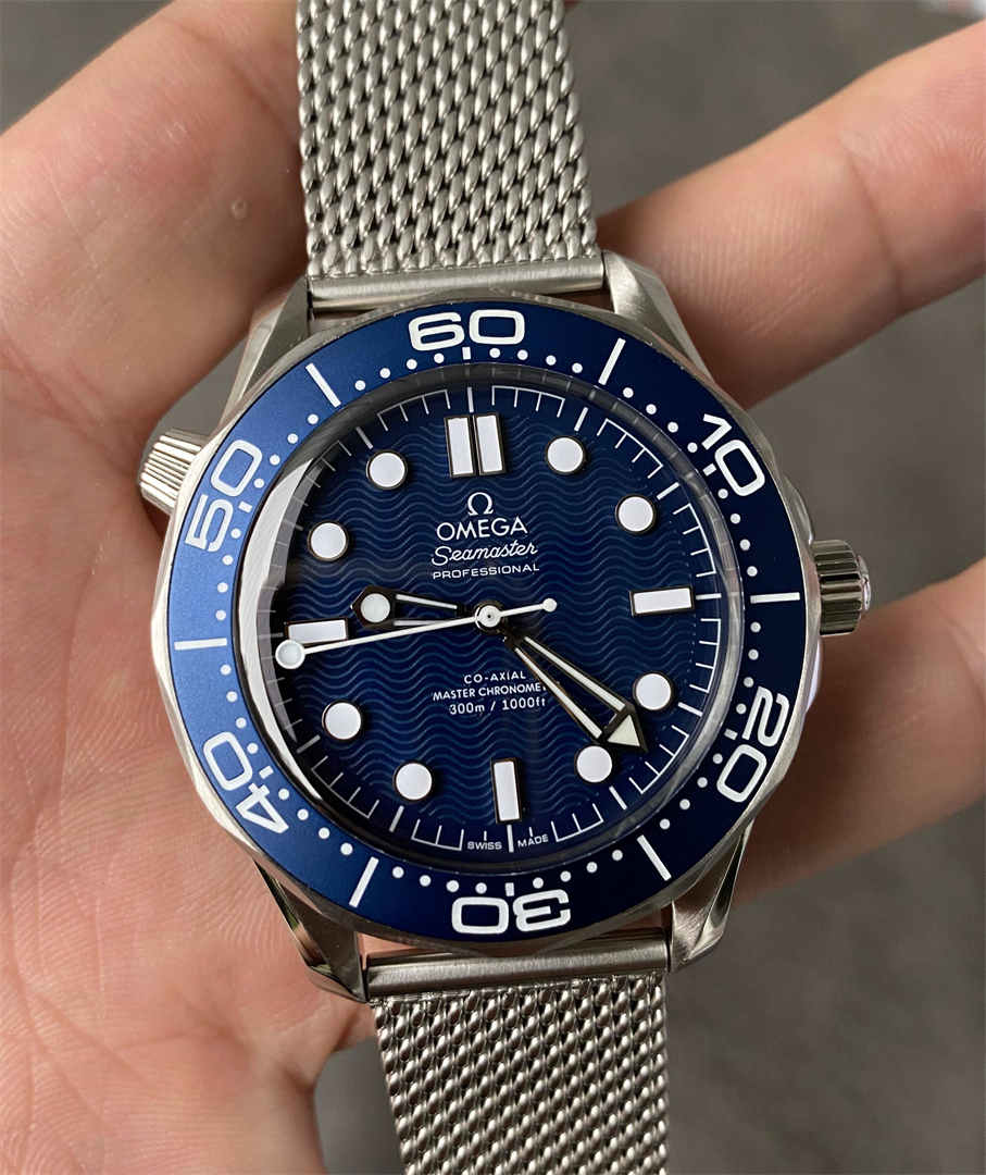 VSF Seamaster 60th Replica — Premium Blue Dial Bond Anniversary Diver Watch