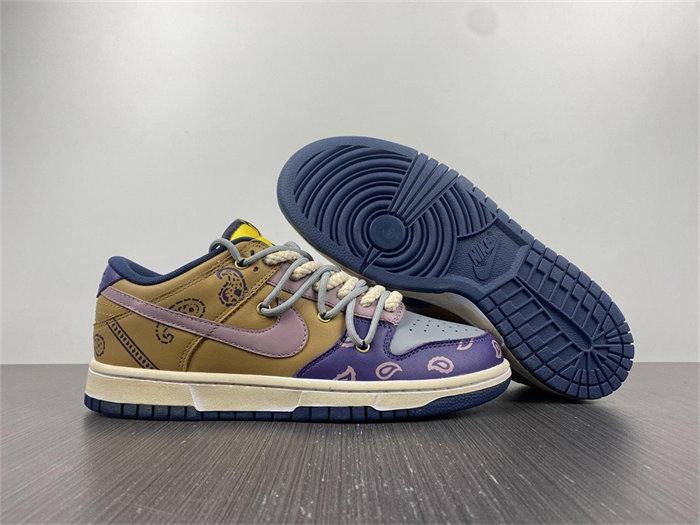 NK Dunk Low RETRO DD1391-700