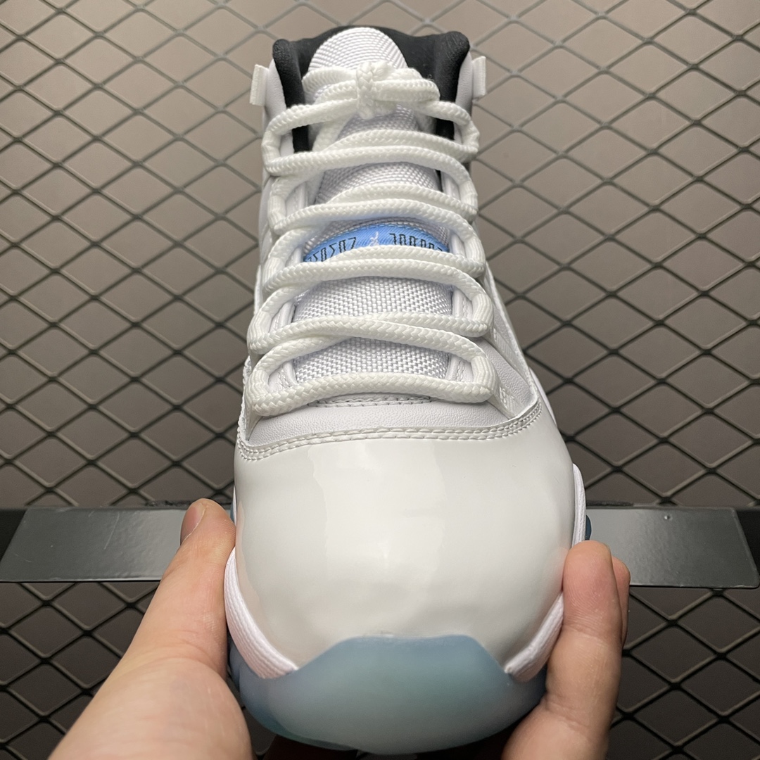 JRD 11 Retro Legend Blue 378037-117