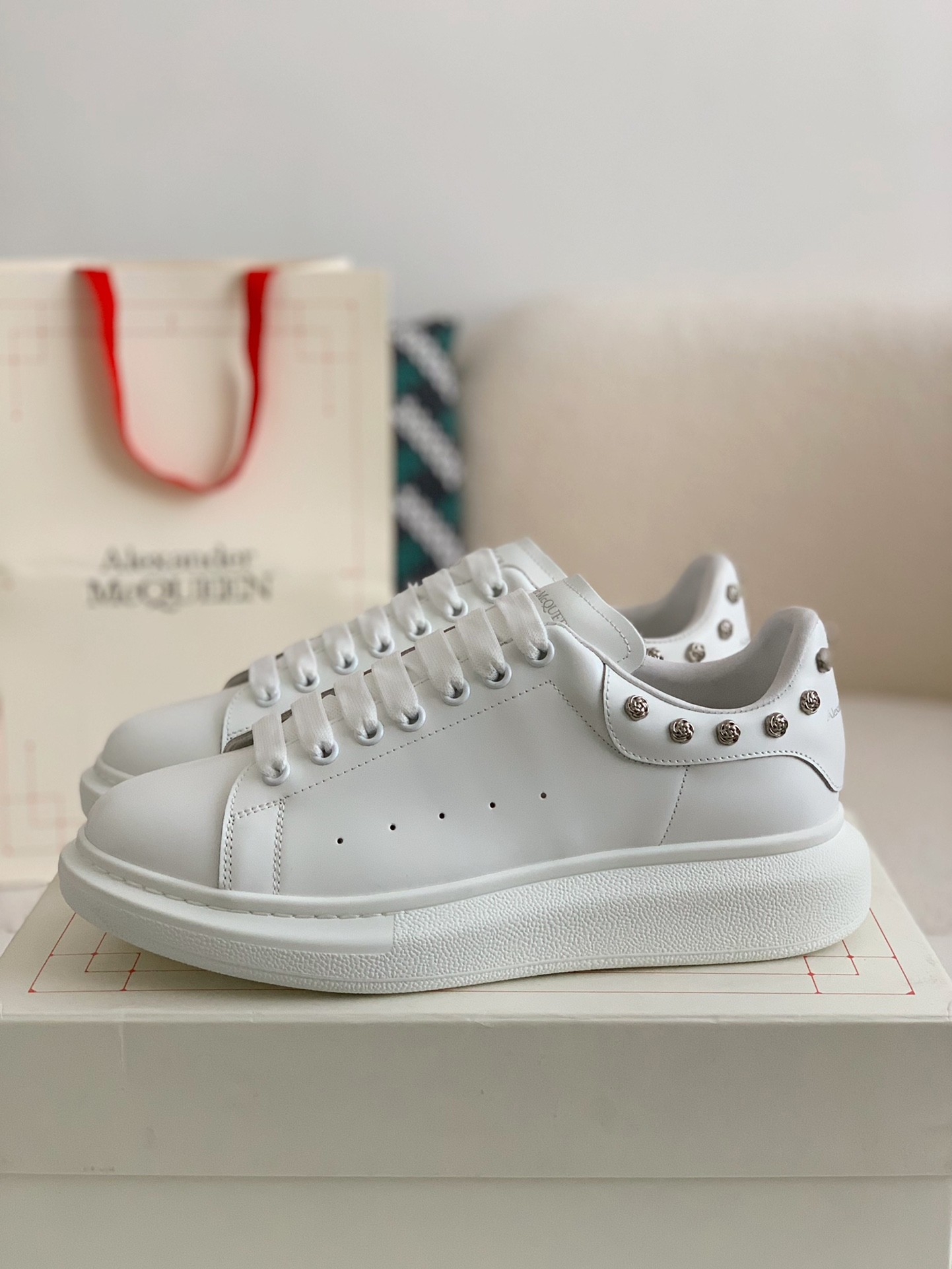 Alexander McQ MQ White Rose nail tail Sneakers