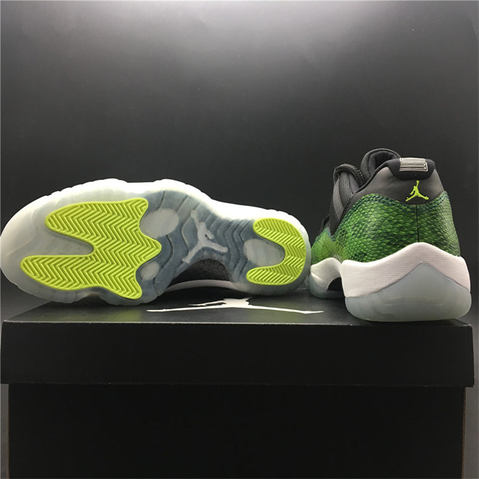 JRD 11 Retro Low Green Snakeskin 528895- 033