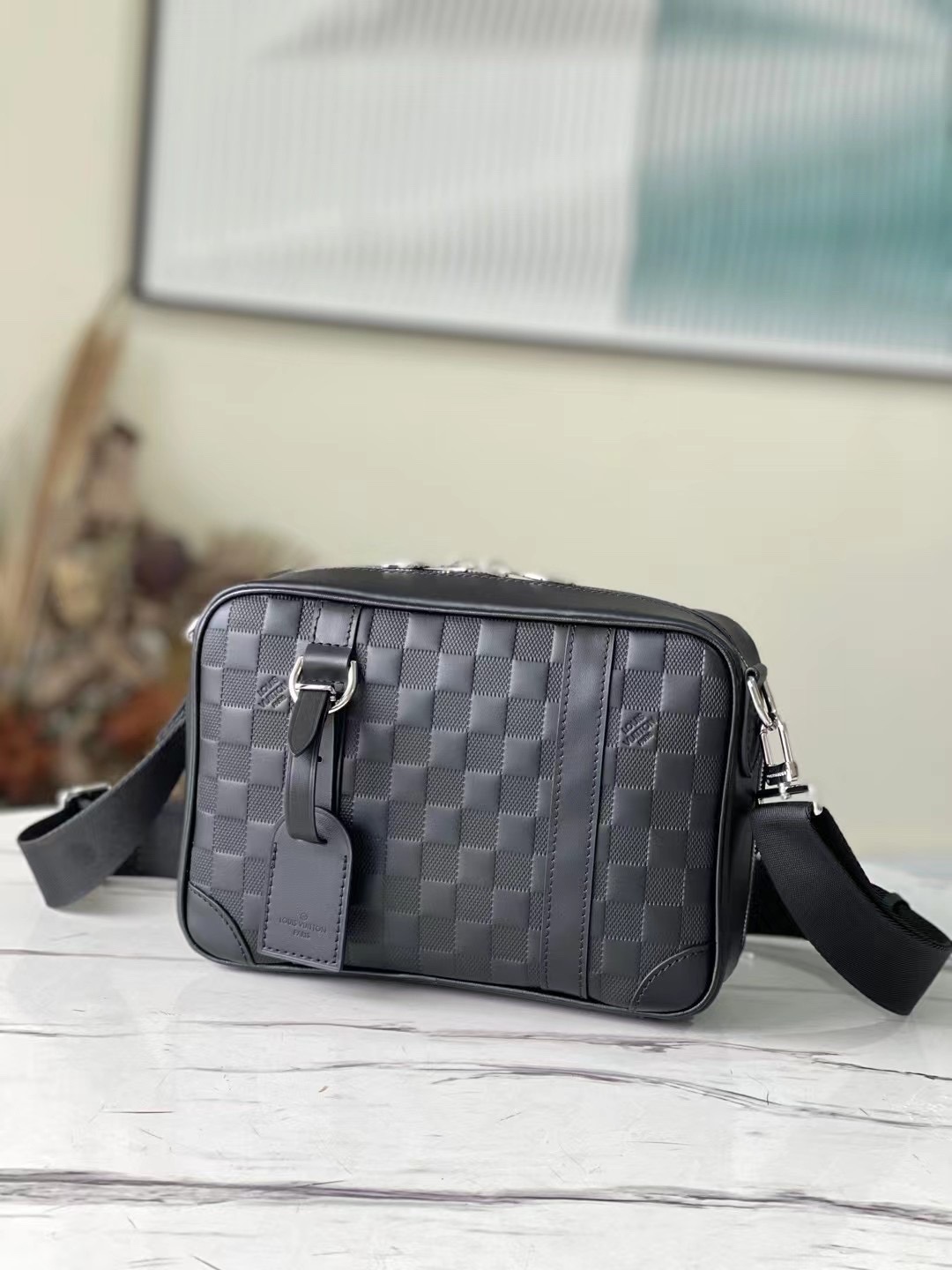 LV Shoulder bag/handbag 27*18*7cm